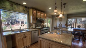 Coffee/tea maker, fridge, microwave, stovetop - Tallac Sunset Spectacular (South Lake Tahoe)