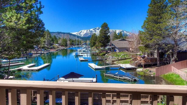 Balcony - Tallac Sunset Spectacular (South Lake Tahoe)