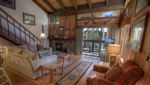 Unclassified image, 3 of 19, button - Bear Lake Hideaway (South Lake Tahoe)