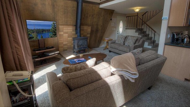 Unclassified image, 1 of 20, button - Bellevue Bungalo (South Lake Tahoe)