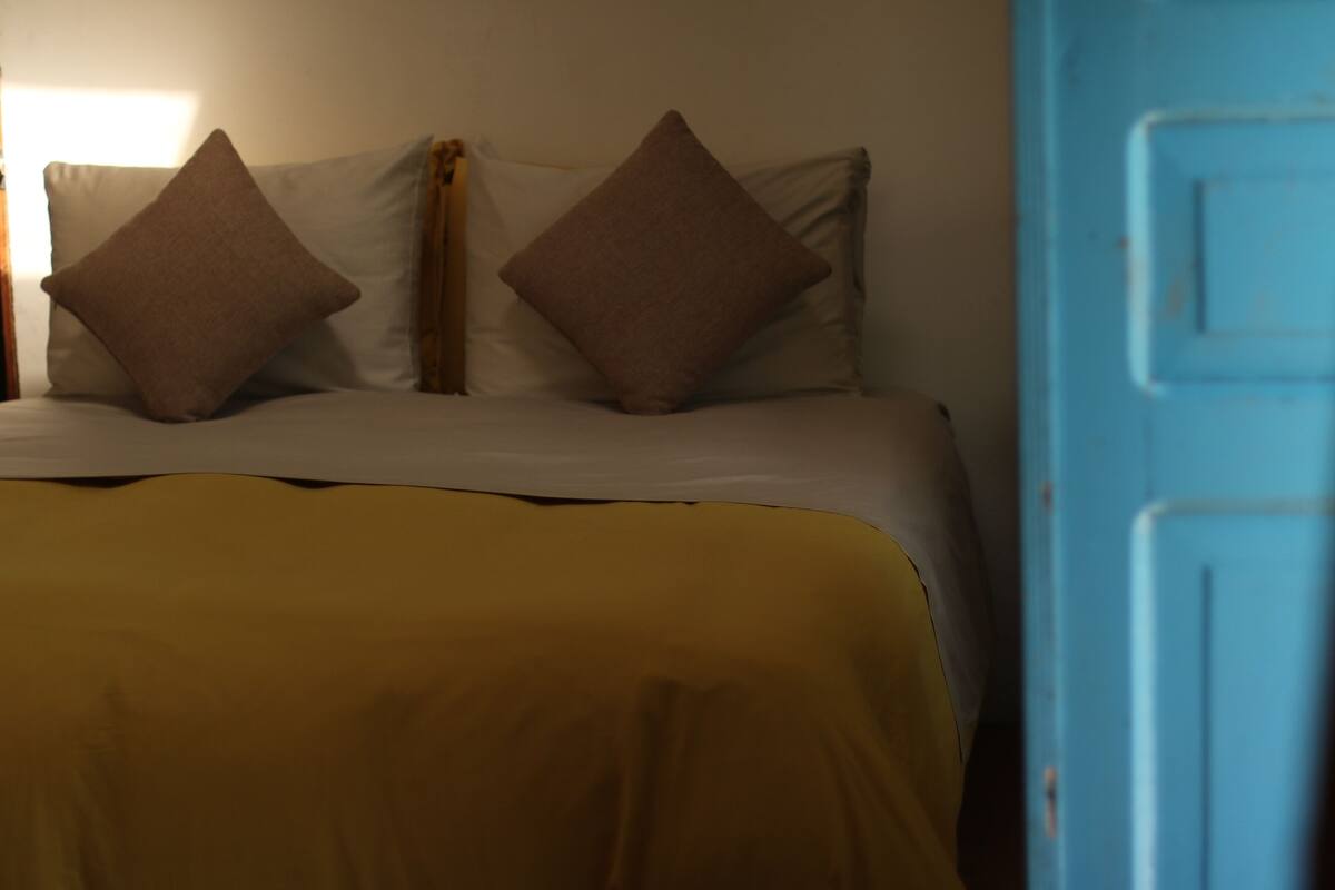 Individually decorated, individually furnished, free WiFi, bed sheets