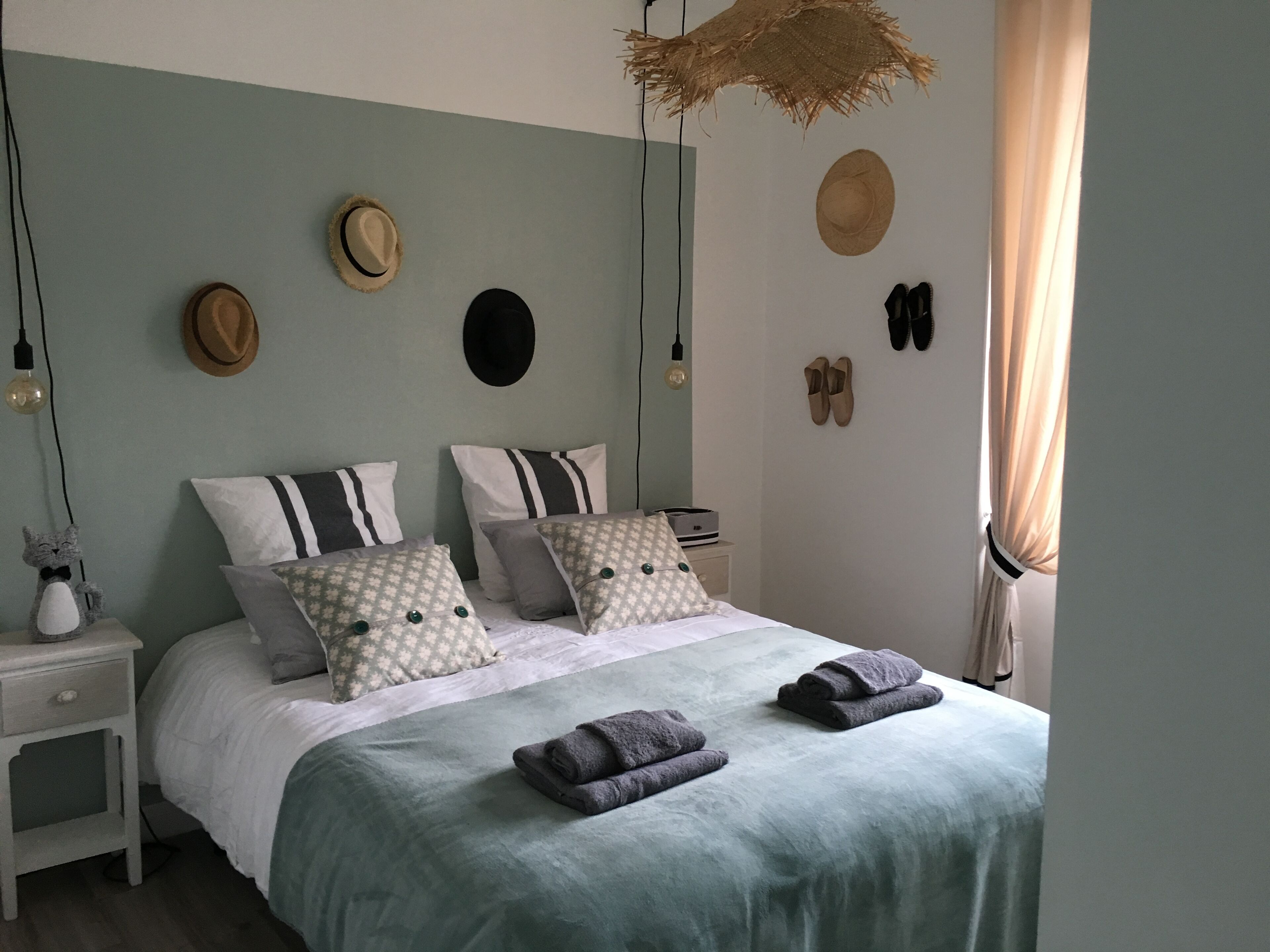 2 soverom, strykejern/-brett, wi-fi og sengetøy