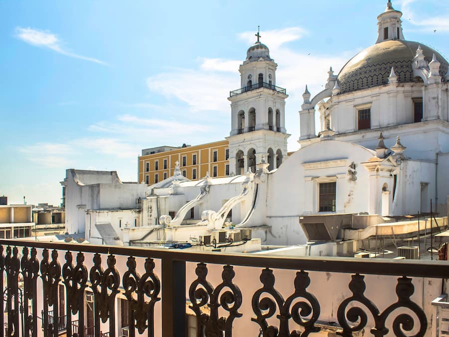 Double Room, 1 King Bed | City view