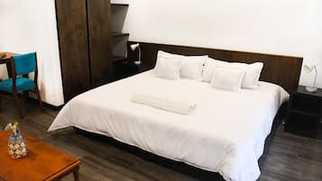 標準雙人房 | 義大利 Frette 床單、高級寢具、羽絨被、舒適加層
