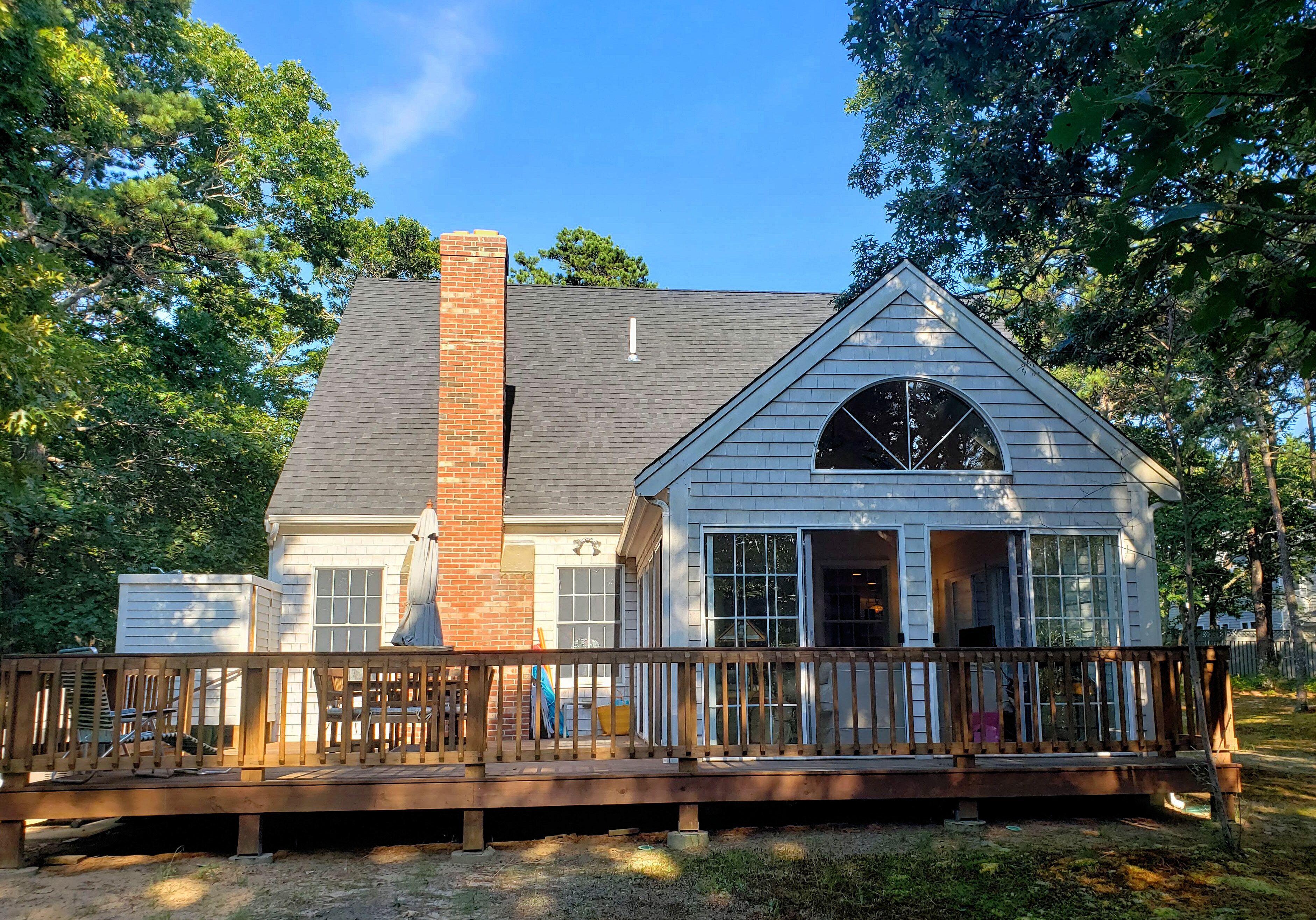 Spacious Oceanside 3BD--A/C, Sun Room, Quiet Location Close to All Wellfleet Offers