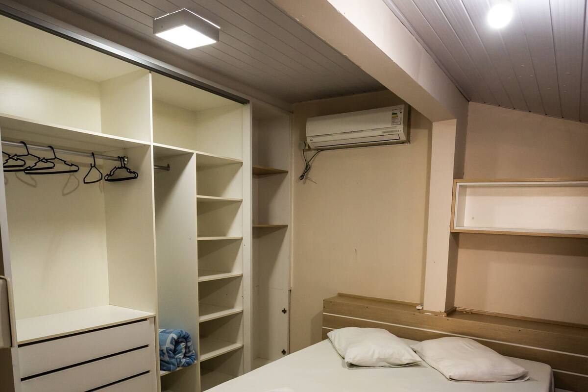 Minibar, két bảo mật tại phòng, trang trí khác biệt