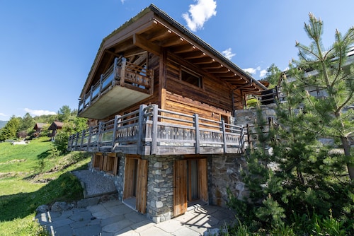 Chalet Oak Tree amazing, sauna, ski-in/out