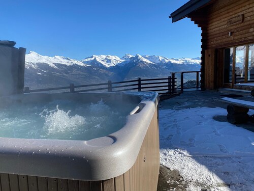 Chalet Enchanteur sauna, jacuzzi, 13pax