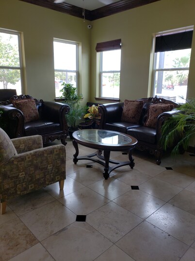 Taylor village inn and suites