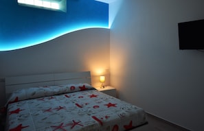 2 chambres, fer et planche à repasser, accès au Wi-Fi (inclus)