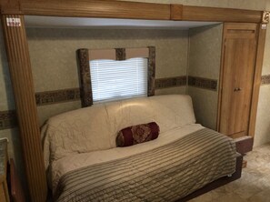 Camper with Kitchenette & Queen Size Bed | Living area - Cindys Motel (Mayo)