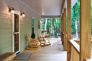 Terrace/patio - Creekfront cabin with cozy interiors, hot tub & game room. (Cosby)