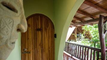 Deluxe Double Room, 1 Bedroom, Mountain View, Mountainside | Balcony view
