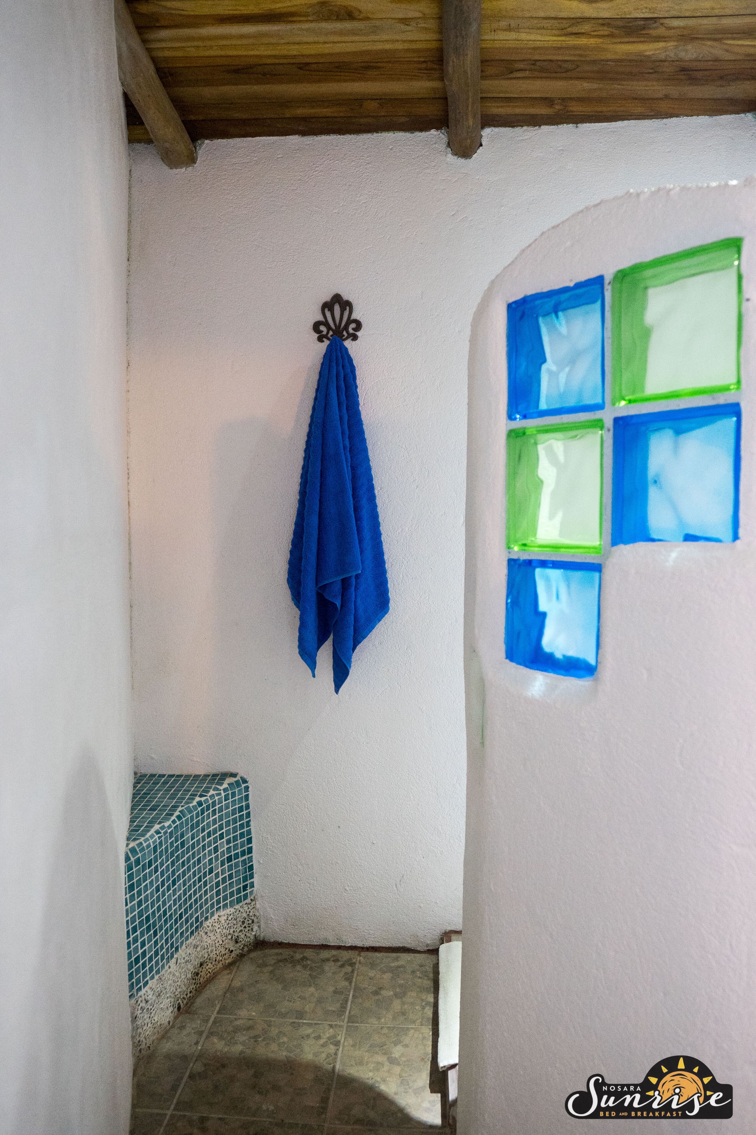 浪漫双人房 | 浴室淋浴