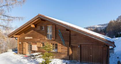 Chalet Pierre Blanche - Ski-in/out