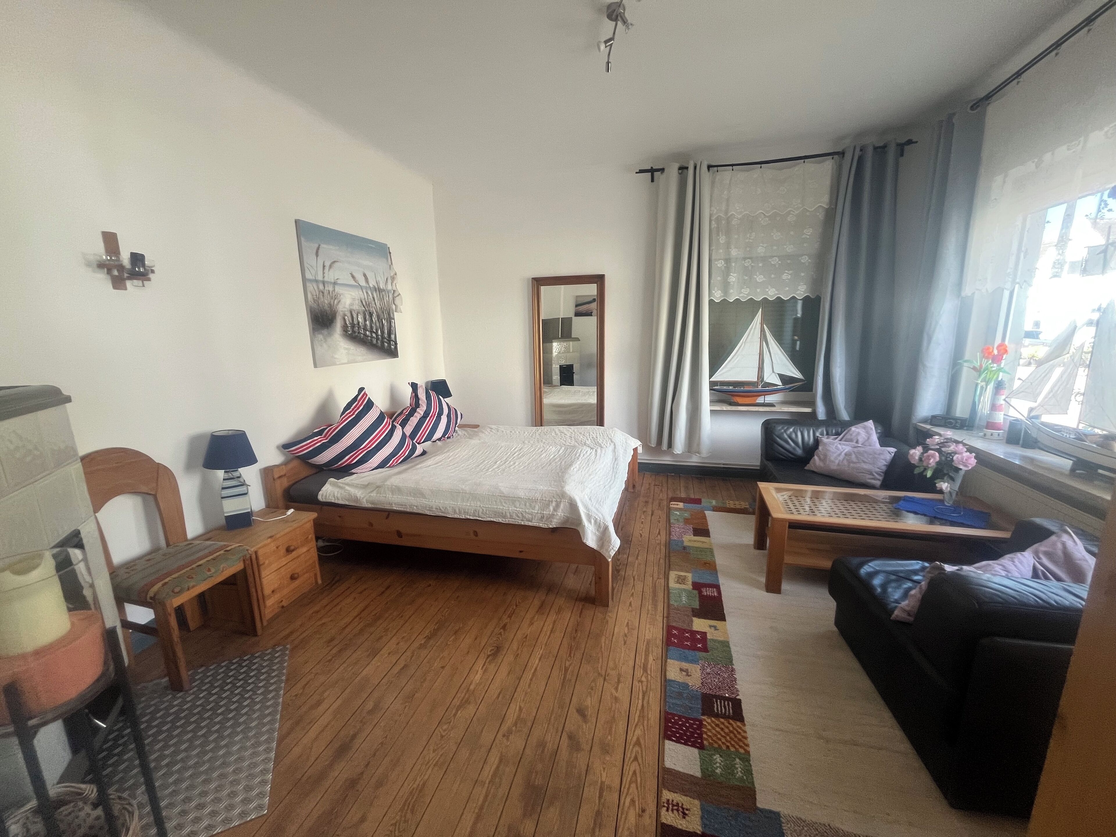 4 Schlafzimmer, Bügeleisen/Bügelbrett, Reisekinderbett, WLAN