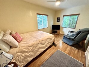 2 Schlafzimmer, Bügeleisen/Bügelbrett, kostenloses WLAN, Bettwäsche