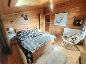 4 bedrooms, free WiFi