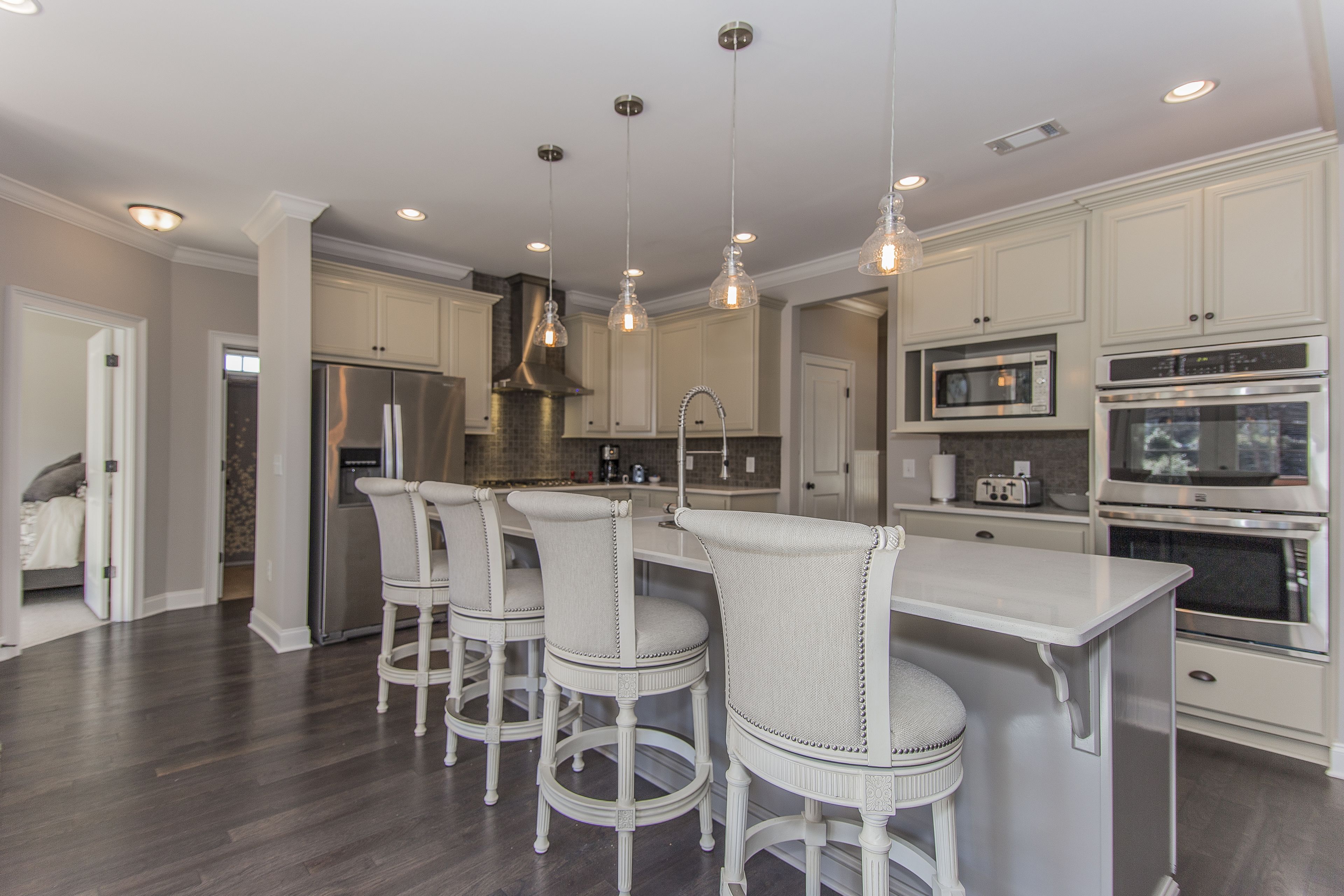 المنشأة من الداخل