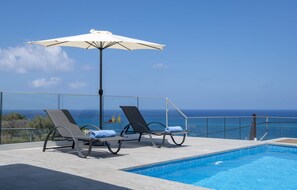 Outdoor pool - Villa Paradise Blue, AMAZING Sea& Mountain Views,Walk to the Beach (Pomos)