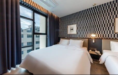 Business Twin Room (8 PM Check-in on Friday-Sunday) | Individually decorated, blackout drapes, soundproofing, free WiFi