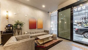 Reception - Brown Dot Hotel Deokcheon (Busan)
