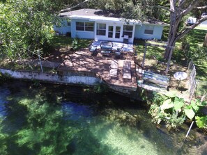 Exterior - 3/3 ON WEEKI WACHEE RIVER (Weeki Wachee)