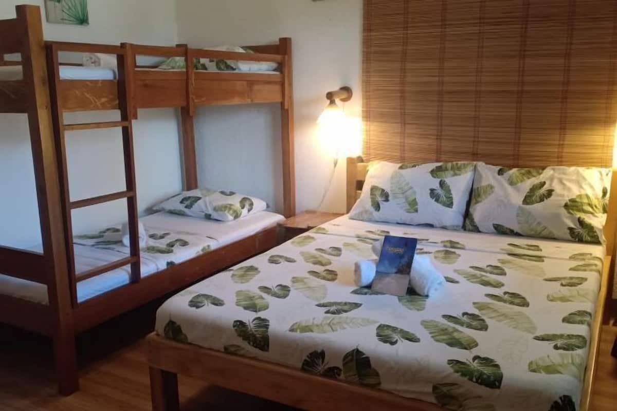 1 phòng ngủ, bộ đồ giường cao cấp, minibar, két bảo mật tại phòng