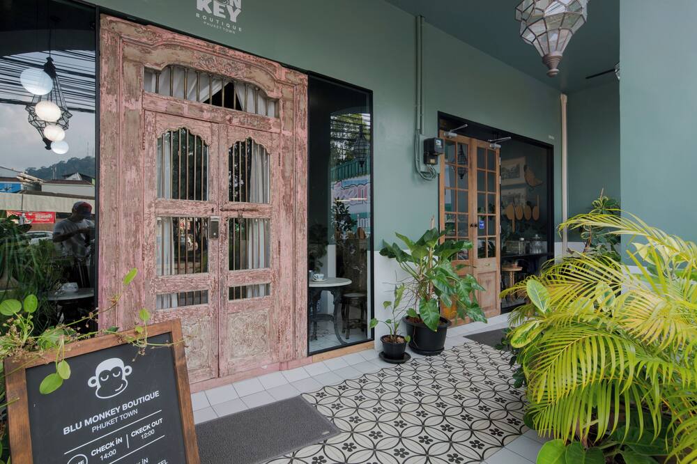 Blu Monkey Boutique Phuket Town