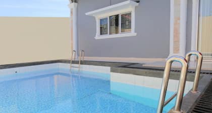 OYO 1326 Mahakam Guest House