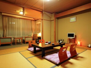 Brankas dan Wi-Fi gratis