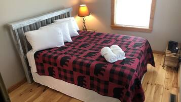 3 bedrooms, WiFi, bed sheets