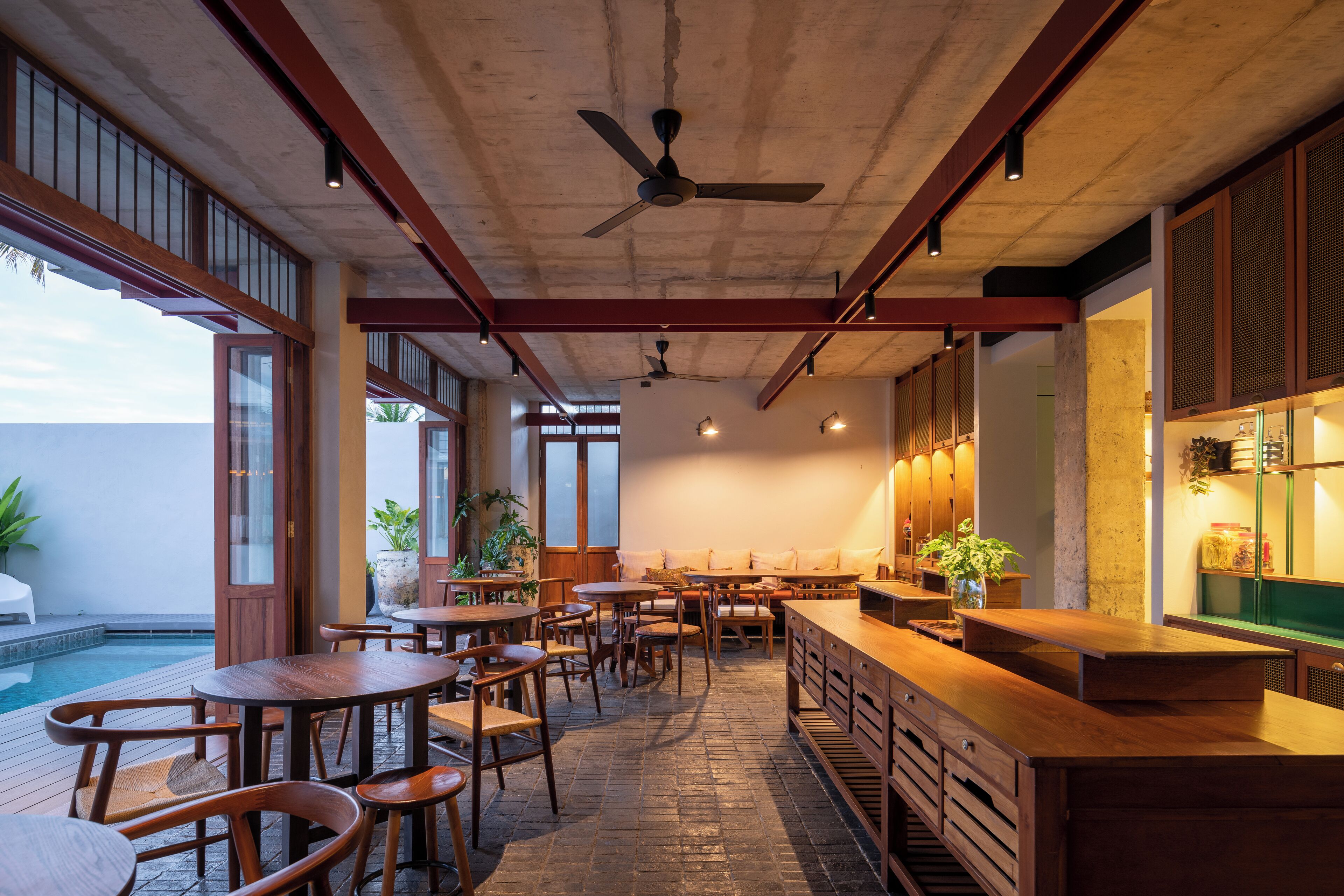 breakfast, lunch, dinner served; local cuisine