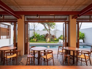 Breakfast, lunch, dinner served; local cuisine - Hotel Gahn Khao Lak (Takua Pa)