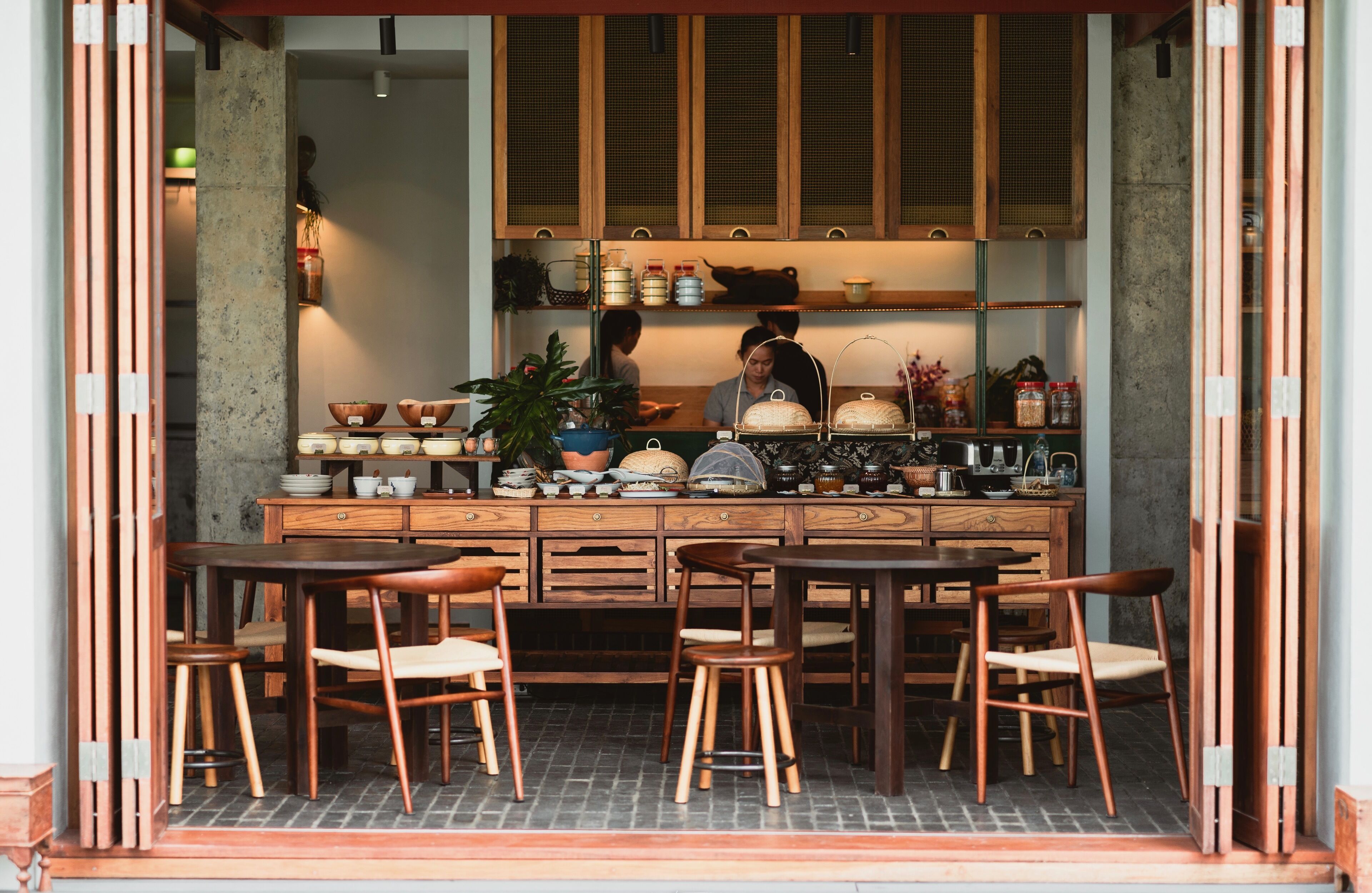 free daily local cuisine breakfast