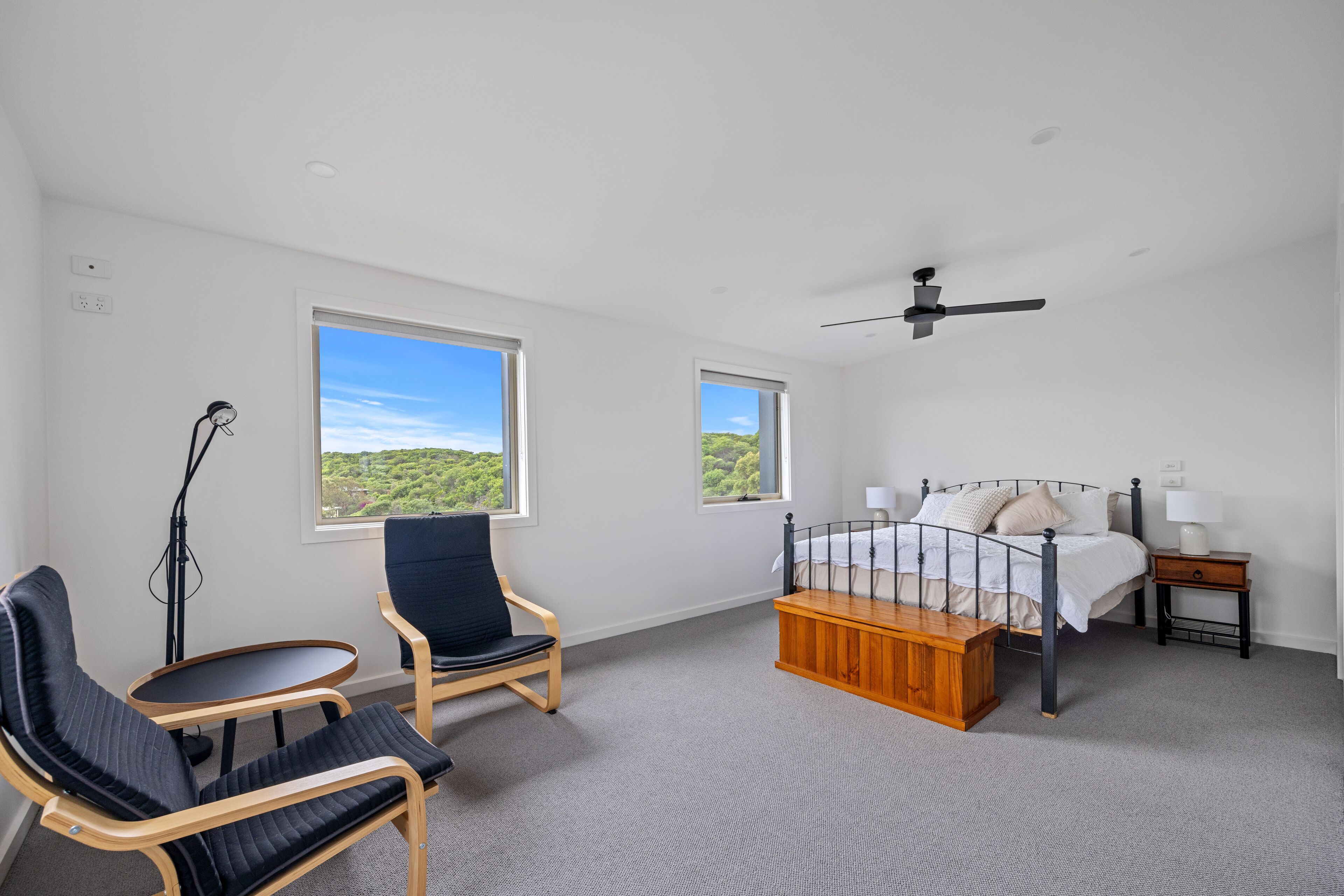 Panoramic Apartment, 2 Bedrooms, Non Smoking, Partial Ocean View | Individually decorated, individually furnished, iron/ironing board