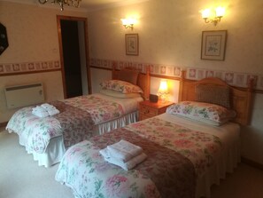 Deluxe Twin Room - Foxholes Country Hotel (Oban)