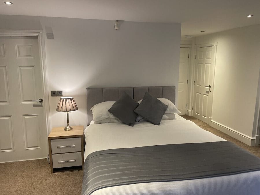 Apartment, Ensuite, Courtyard View