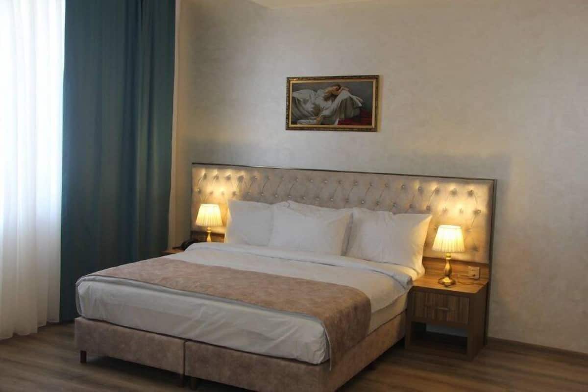 In-room safe, soundproofing, WiFi (free), bed sheets