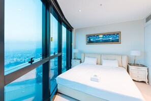 Luxury Apartment - SoFun Apartment on Margaret St (Brisbane)