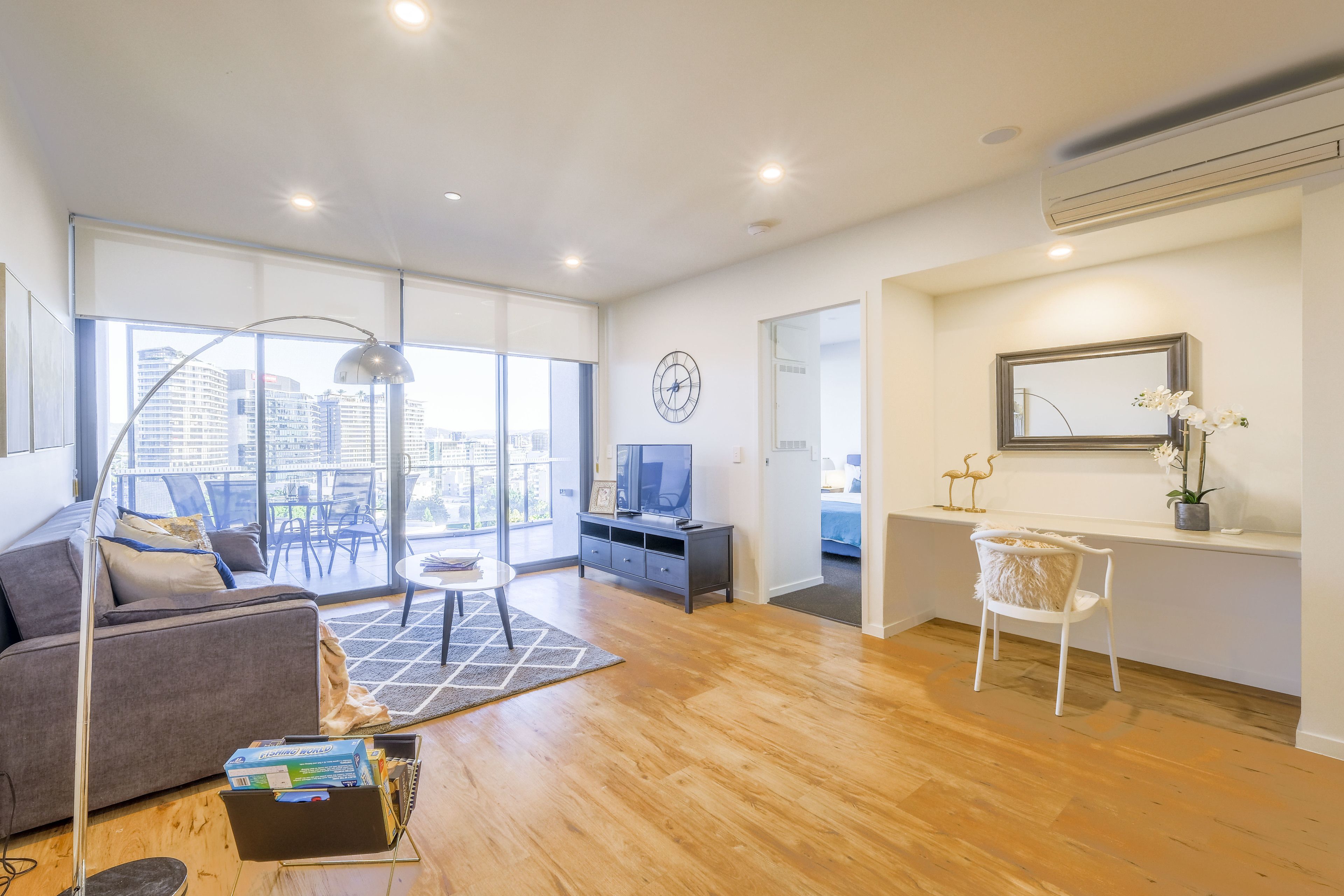 Apartment 907 - 2 bedrooms 2 bathrooms | Living area | Flat-screen TV, Netflix, streaming services