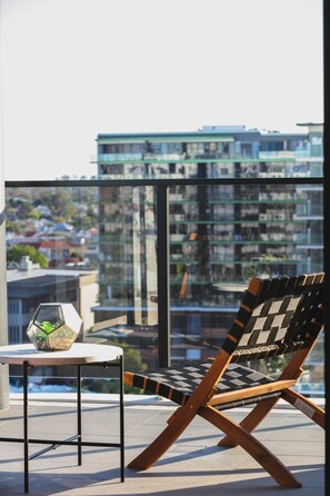 Apartment 21101 - 2 bedrooms 2 bathrooms close to everything | Balcony view