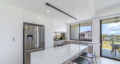 Sofun Home on Hope Island