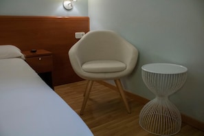 Wi-Fi de cortesia, roupa de cama
