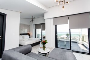 Premium bedding, down comforters, free minibar, in-room safe