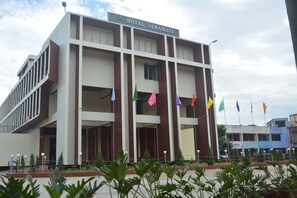 Front of property - Hotel Saramati (Dimapur)