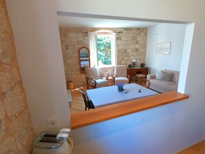 Apartment | In-room dining