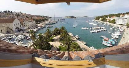 Hvar Attic Apartment