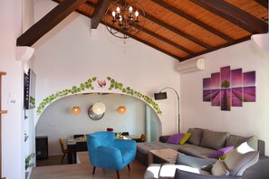 Interior - Villa Karaber (Hvar)