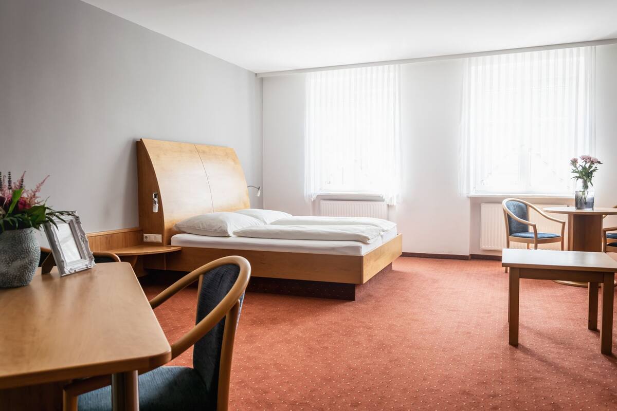 Family Room | WiFi (free), bed sheets
